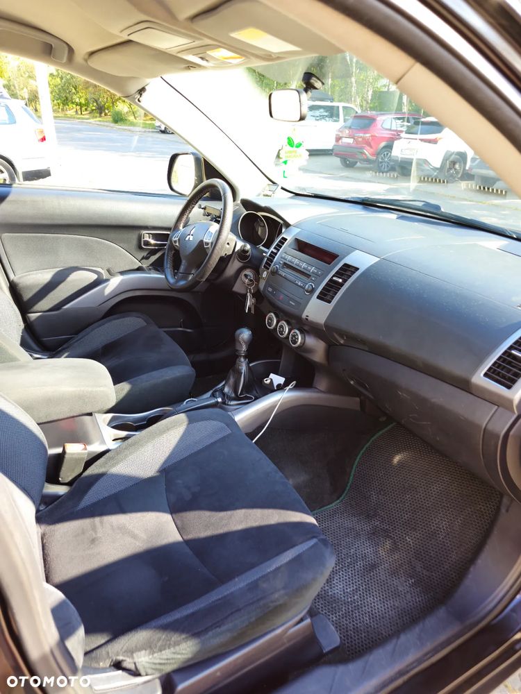 Mitsubishi Outlander 2.0 DID Invite - 18