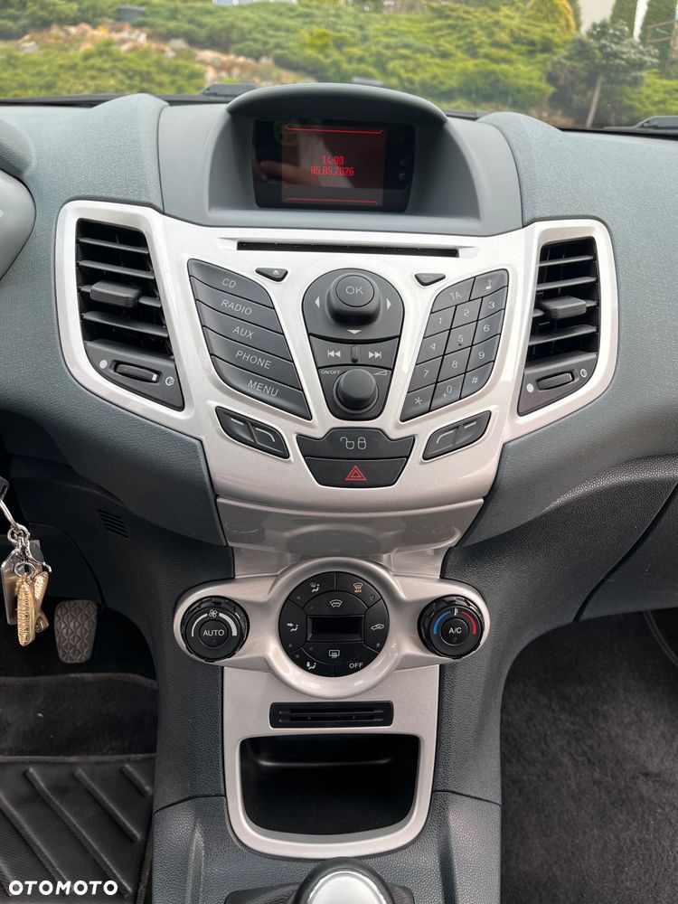 Ford Fiesta 1.25 Titanium EU5 - 7
