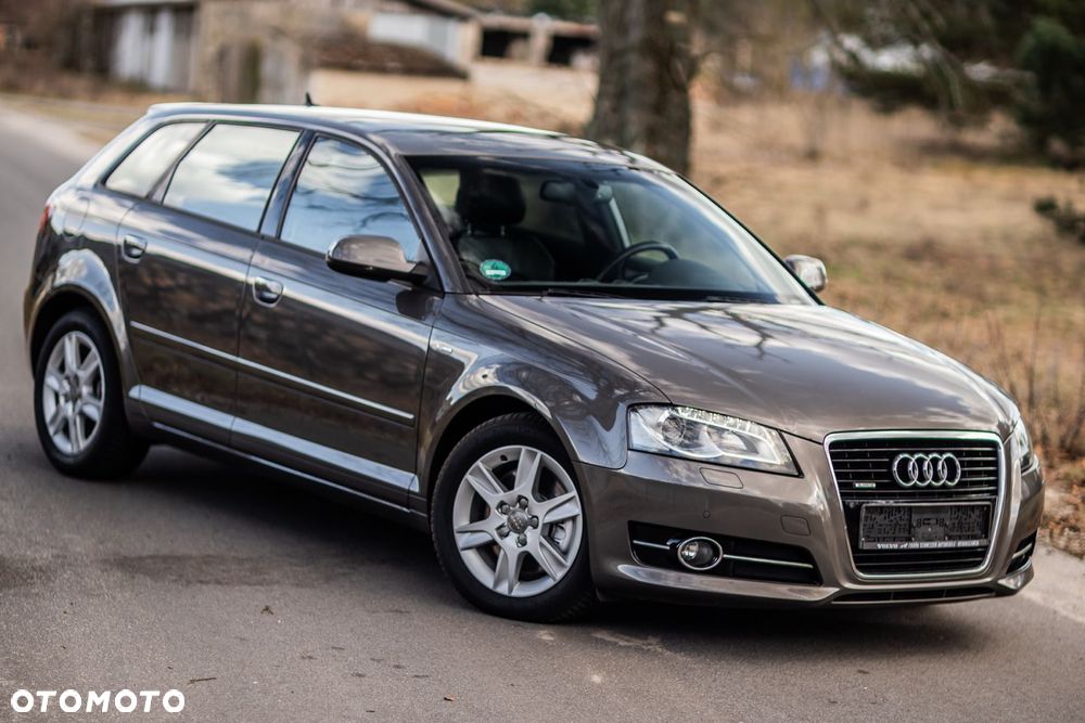 Audi A3 Sportback 2.0 TFSI (DSG) S tronic S line Sportpaket plus - 1