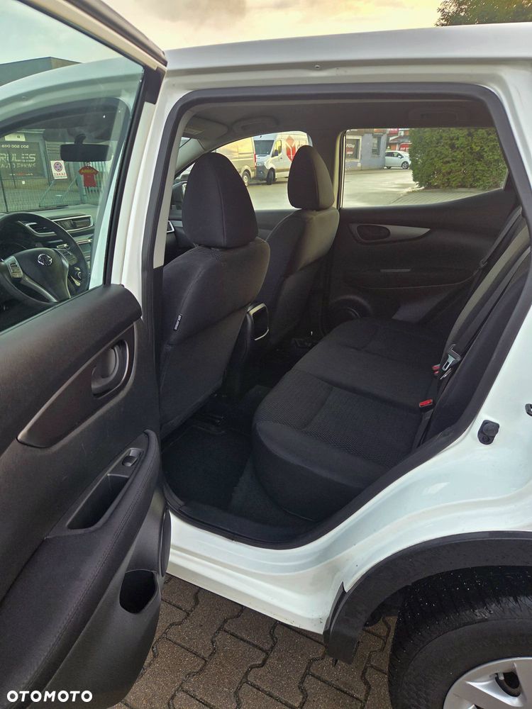 Nissan Qashqai 1.2 DIG-T Visia - 12