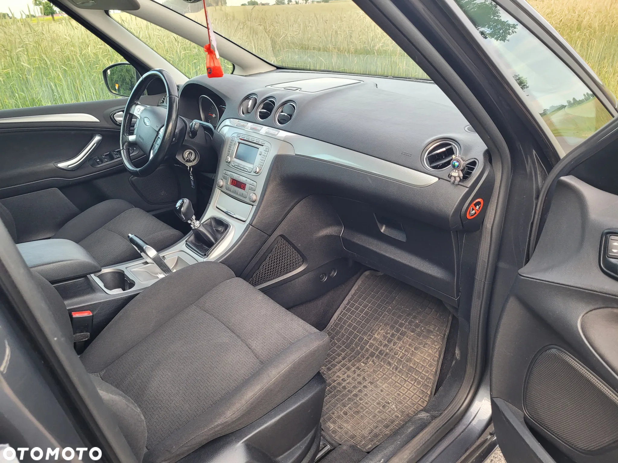 Ford S-Max - 7