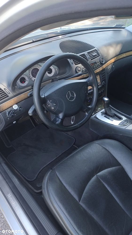 Mercedes-Benz Klasa E 320 CDI Avantgarde - 36