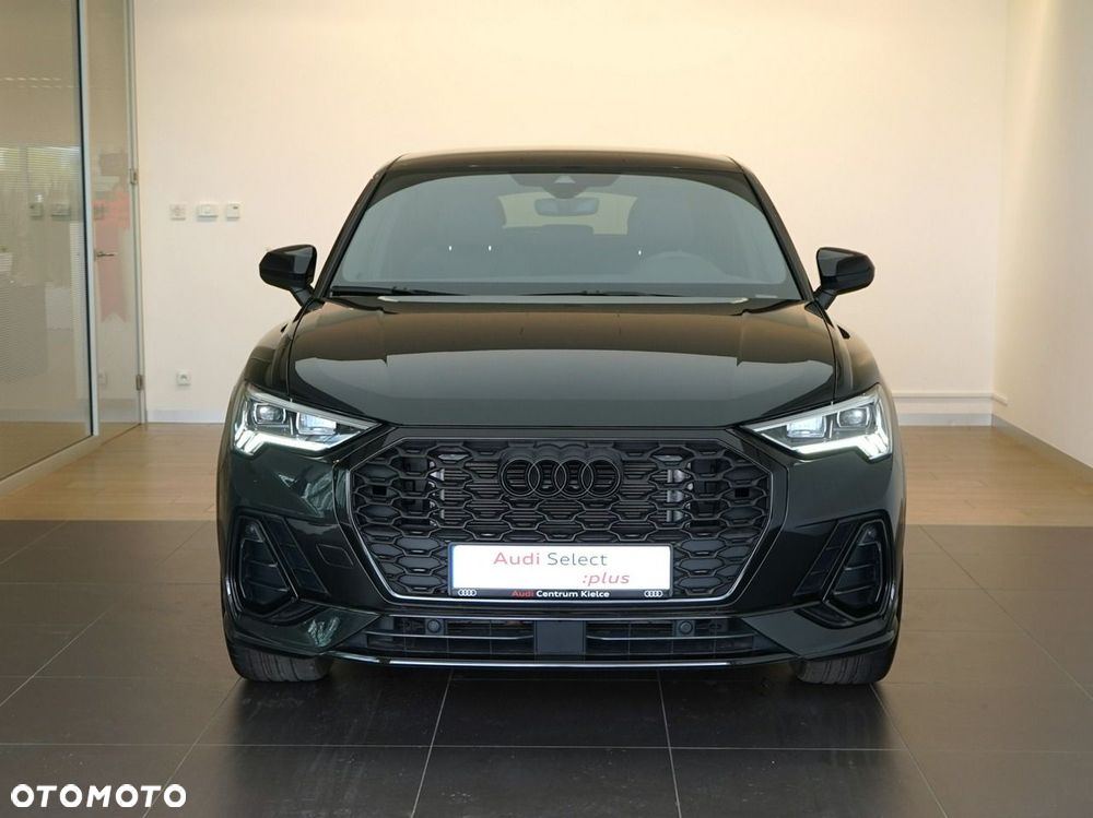 Audi Q3 Sportback - 7