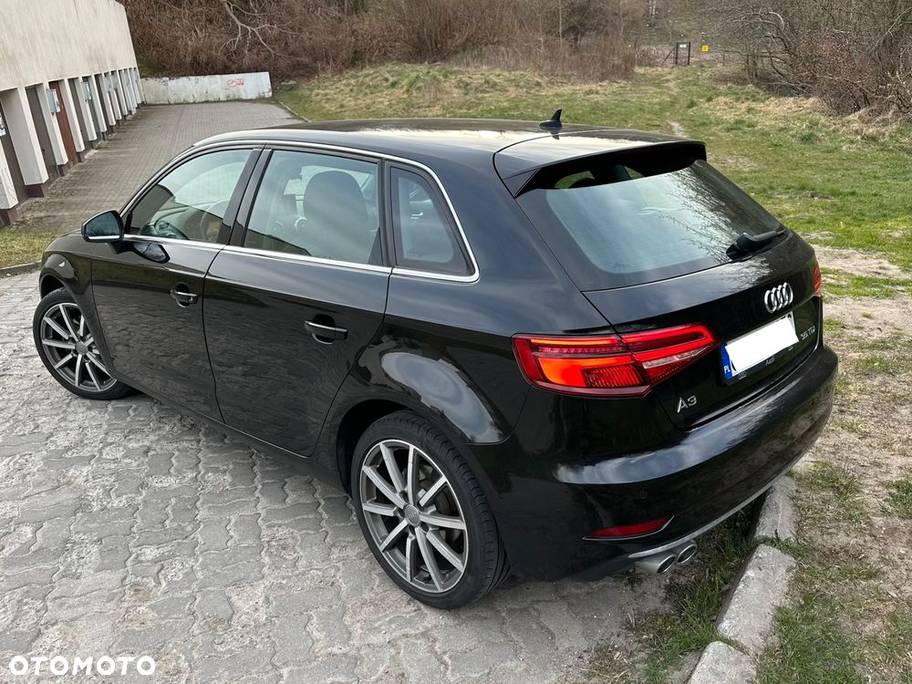 Audi A3 Sportback 35 TDI S tronic - 4
