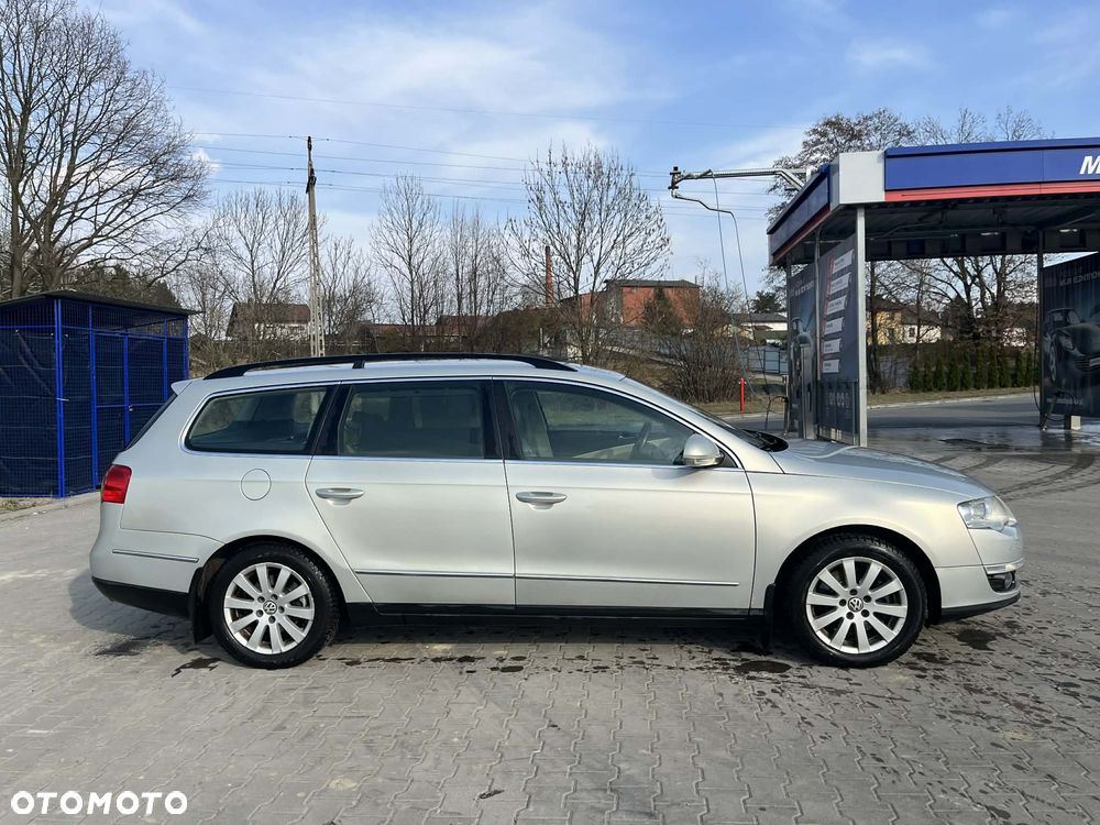 Volkswagen Passat - 2