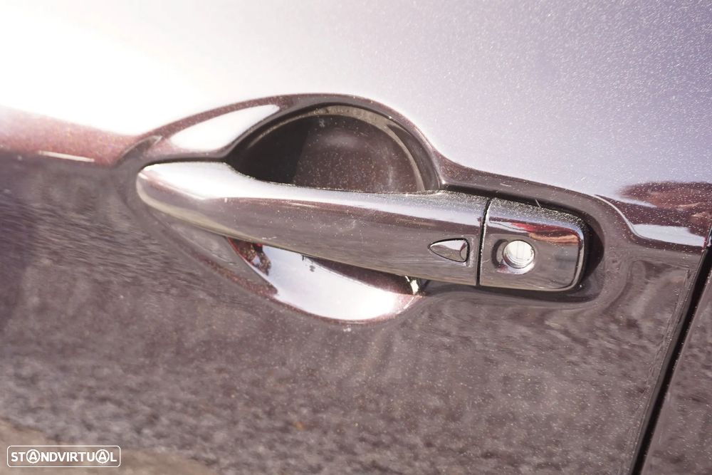 Nissan Qashqai 1.6 dCi Xtronic N-Connecta - 14