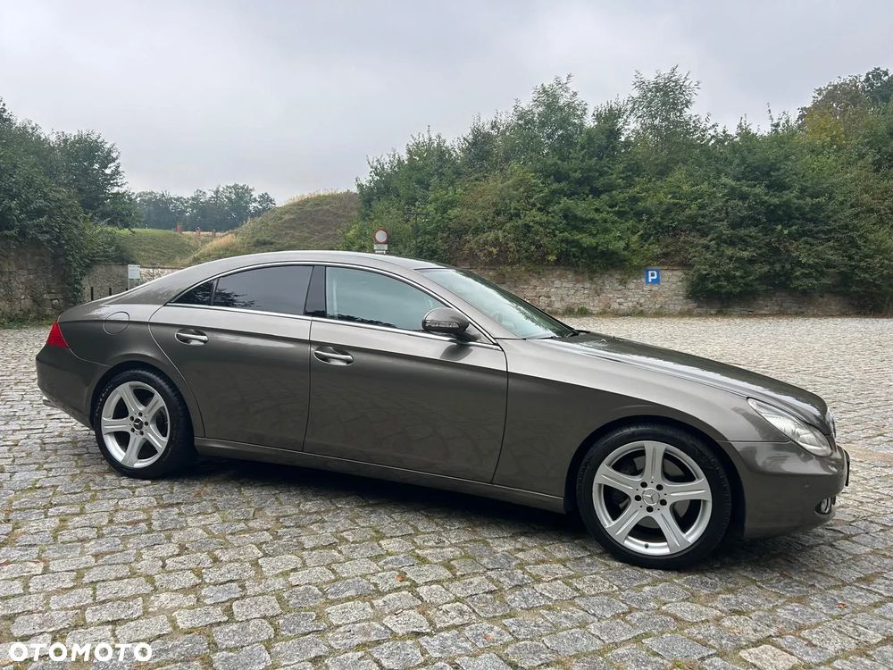 Mercedes-Benz CLS 500 - 3