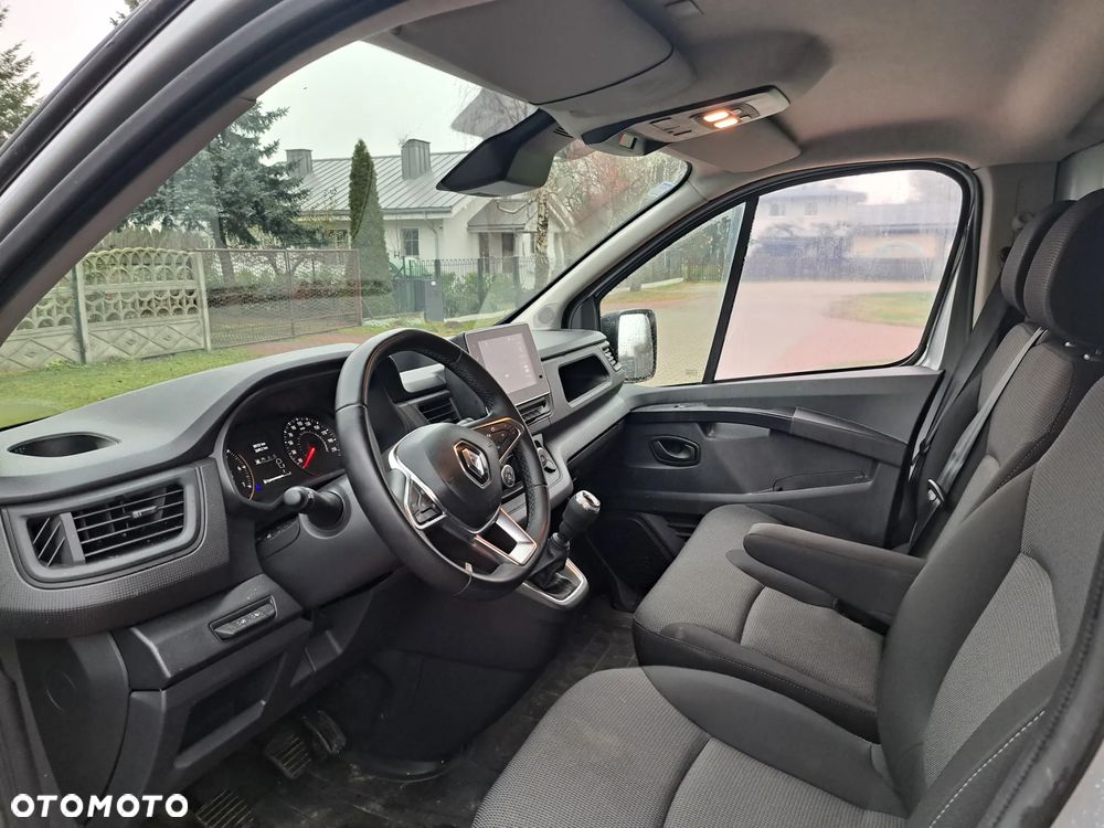 Renault Trafic - 7