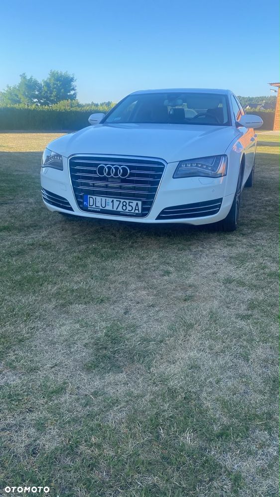 Audi A8 4.2 FSI L Quattro - 2