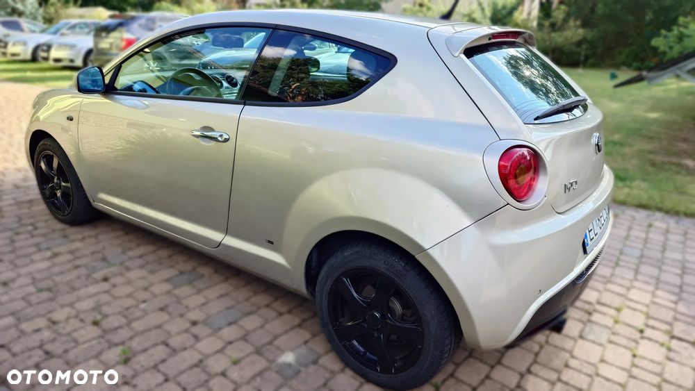 Alfa Romeo Mito 1.4 TB Distinctive - 4