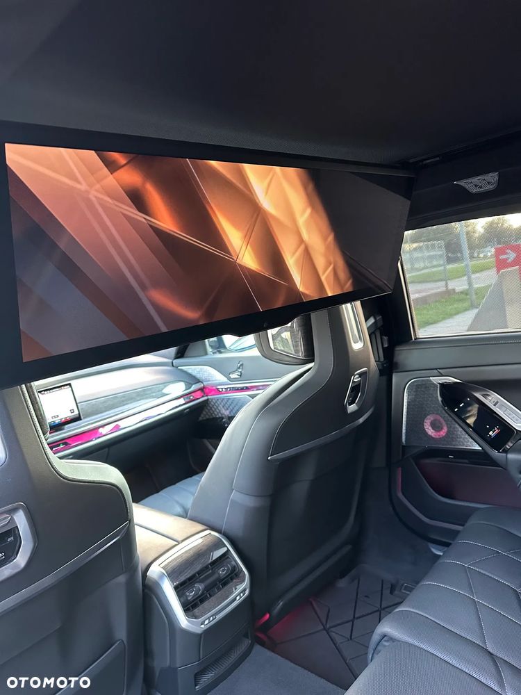 BMW Seria 7 - 12