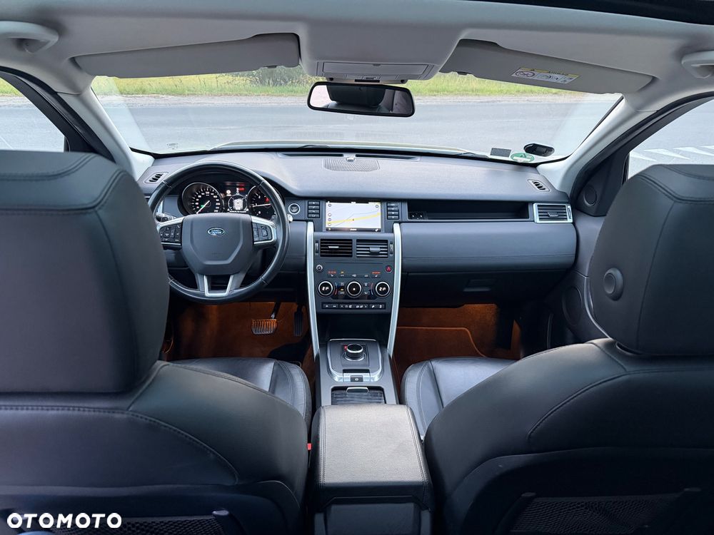 Land Rover Discovery 2.0 TD4 HSE Luxury - 11