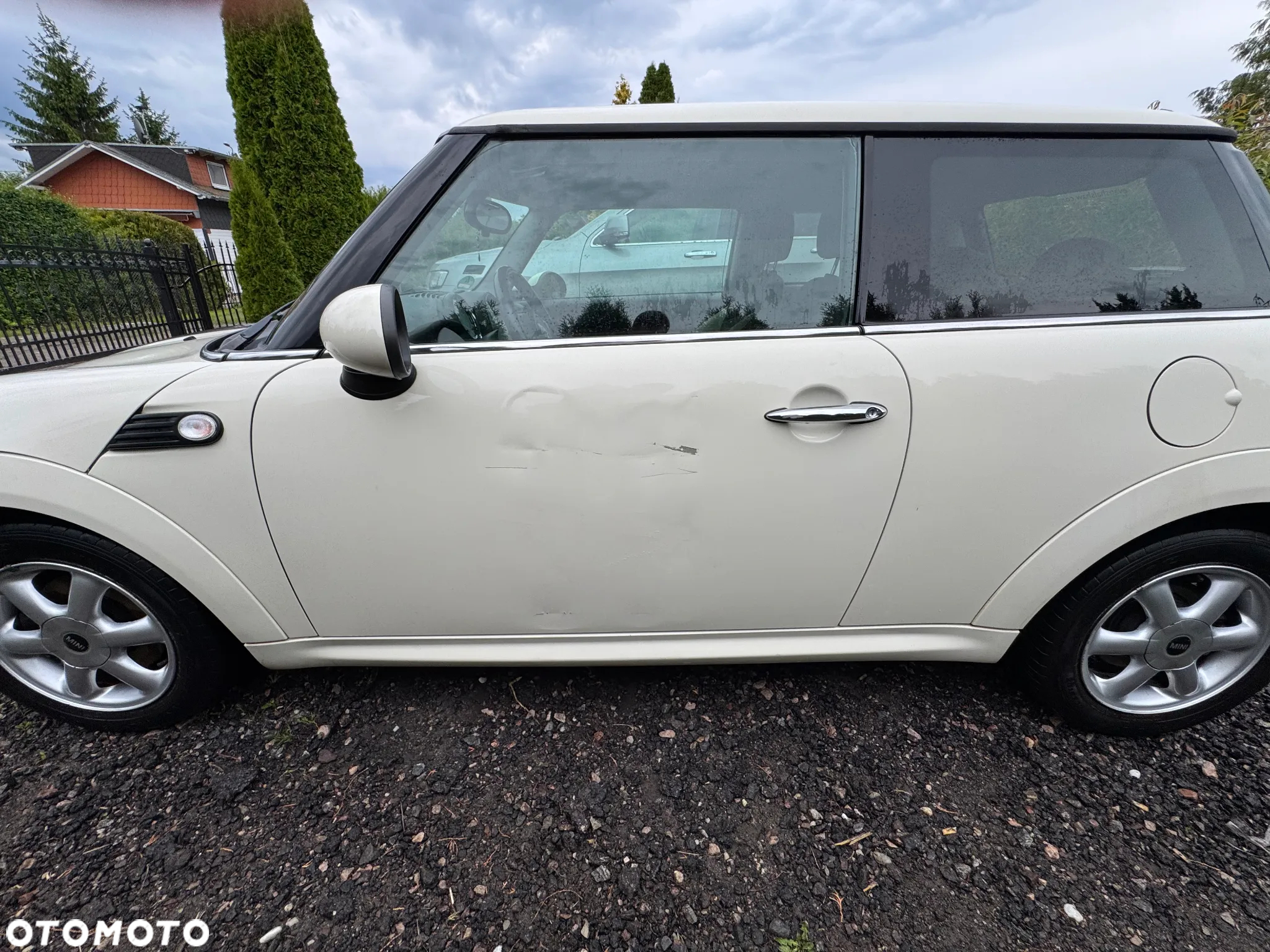 MINI ONE Standard - 8