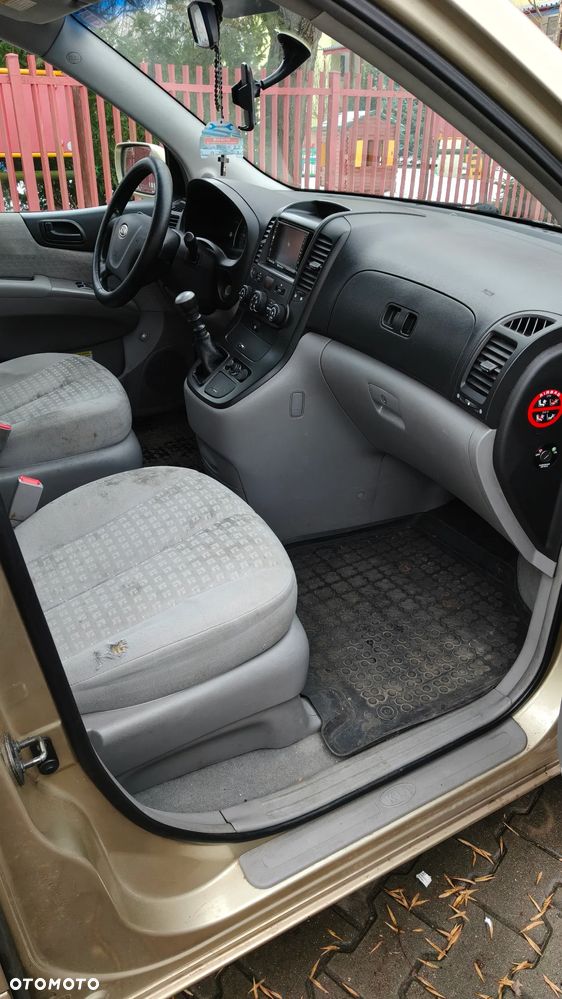 Kia Carnival 2.9 CRDi Tour - 14