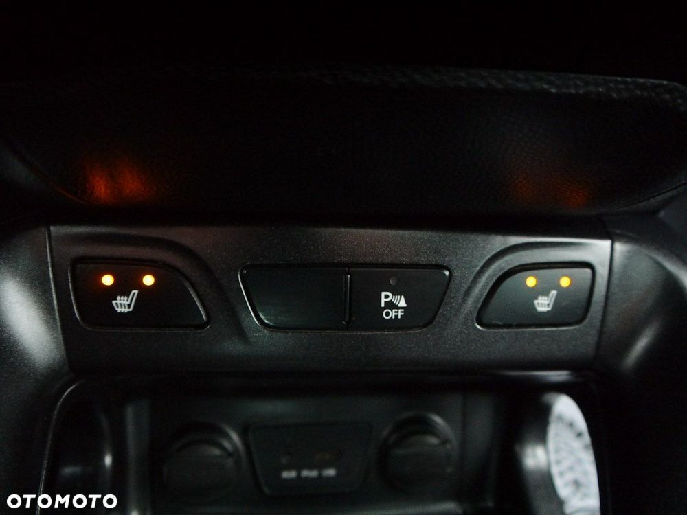 Hyundai ix35 2.0 2WD Automatik Style - 33