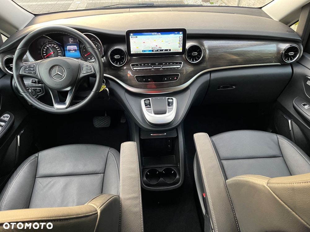 Mercedes-Benz Klasa V 300 d Avantgarde 9G-Tronic (ekstra d³) - 12