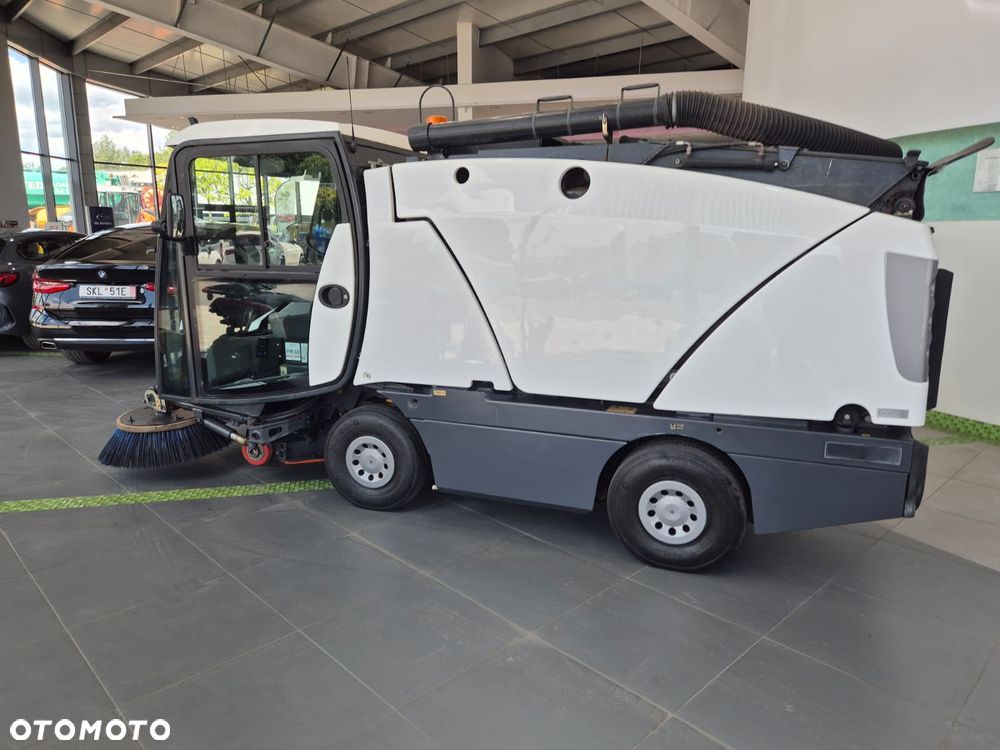 Inny Johnston C200 / KOMPAKTOWA ZAMIATARKA DROGOWA / BUCHER JOHNSTON / SSĄCA / EURO 6 / SERWISOWANA / NISKIE MOTOGODZINY / MOŻLIWY TRANSPORT - 10