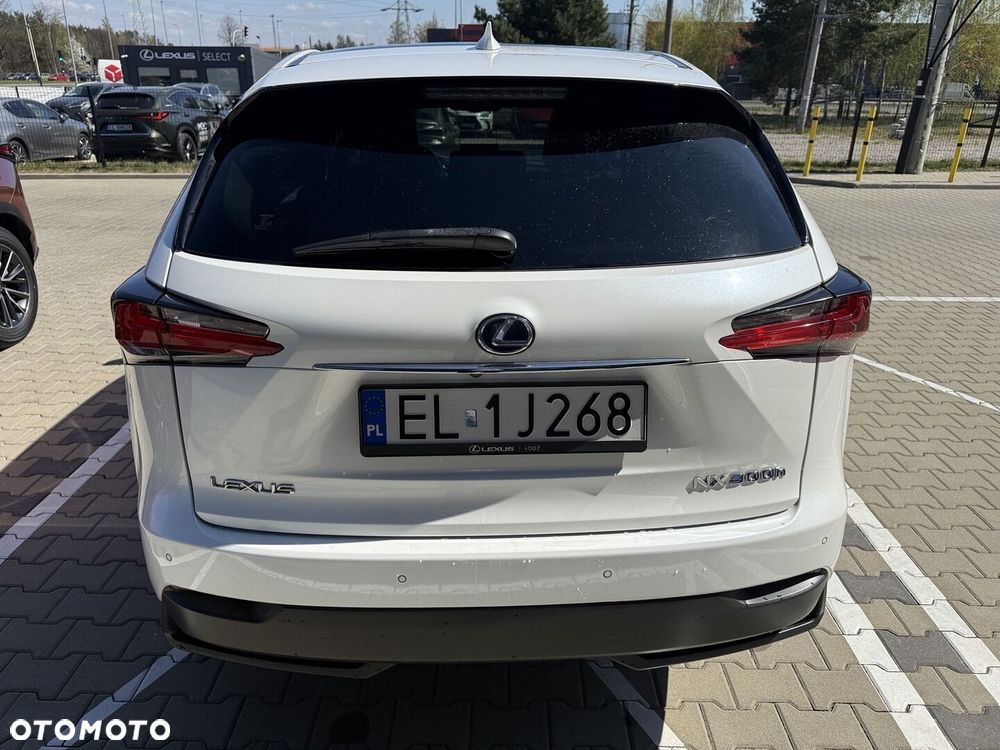 Lexus NX 300h F Sport AWD - 6