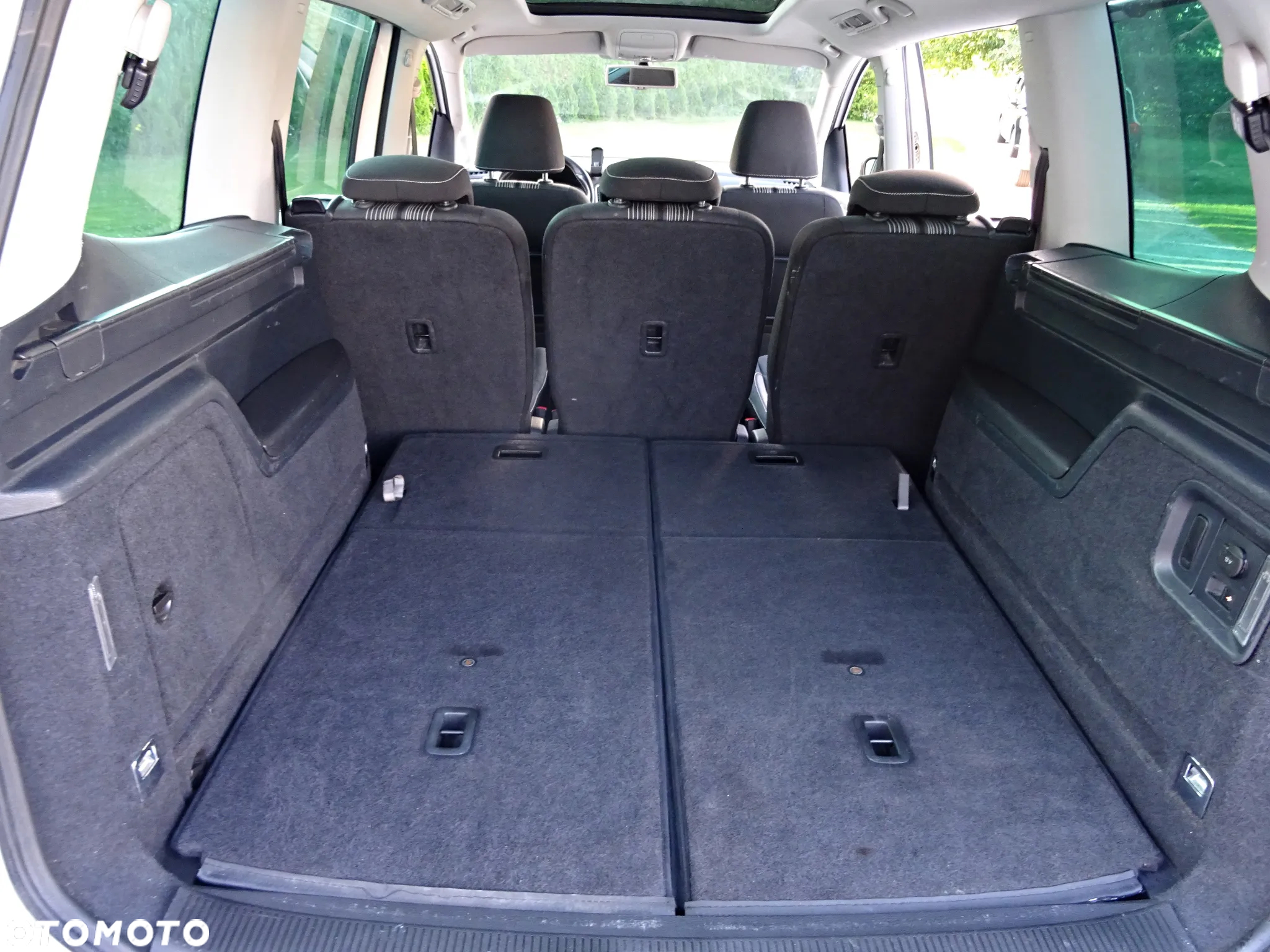 Volkswagen Sharan 2.0 TDI BlueMotion Technology Match - 32