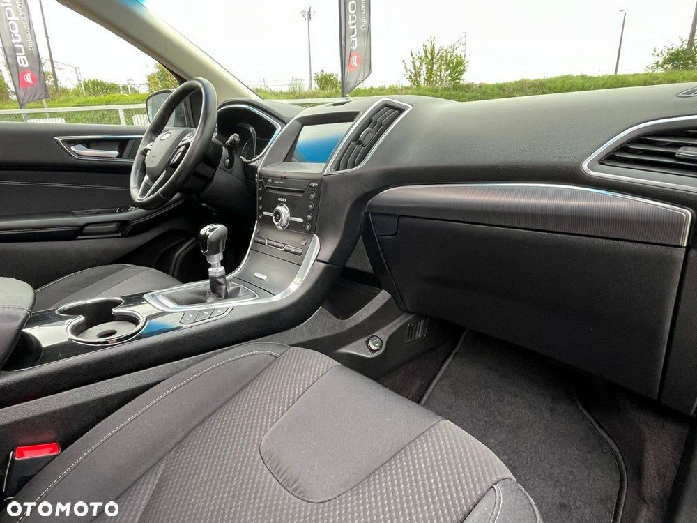 Ford Edge - 36