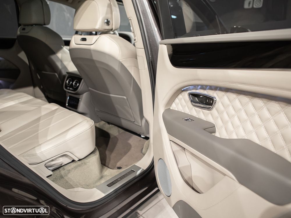 Bentley Bentayga V8 S - 49