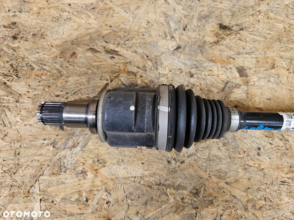 TOYOTA COROLLA E21 1.8 HYBRID PÓŁOŚ LEWA - 3