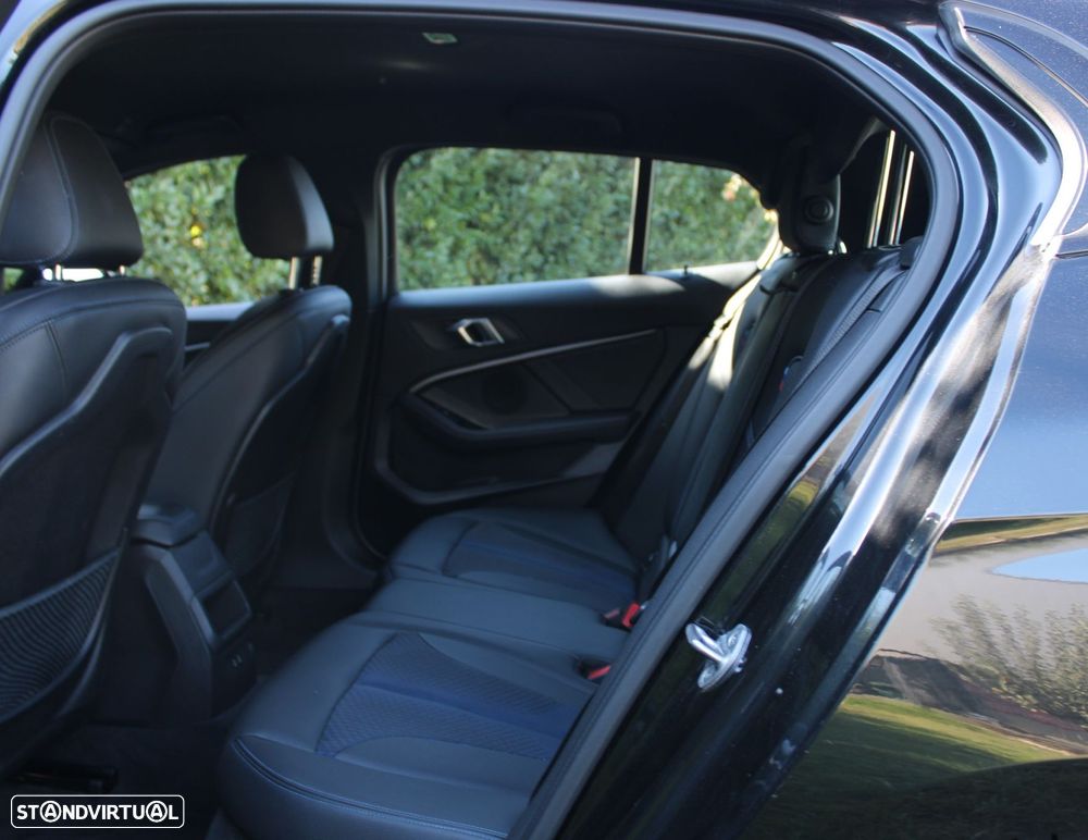 BMW 116 d Pack Desportivo M Auto - 12