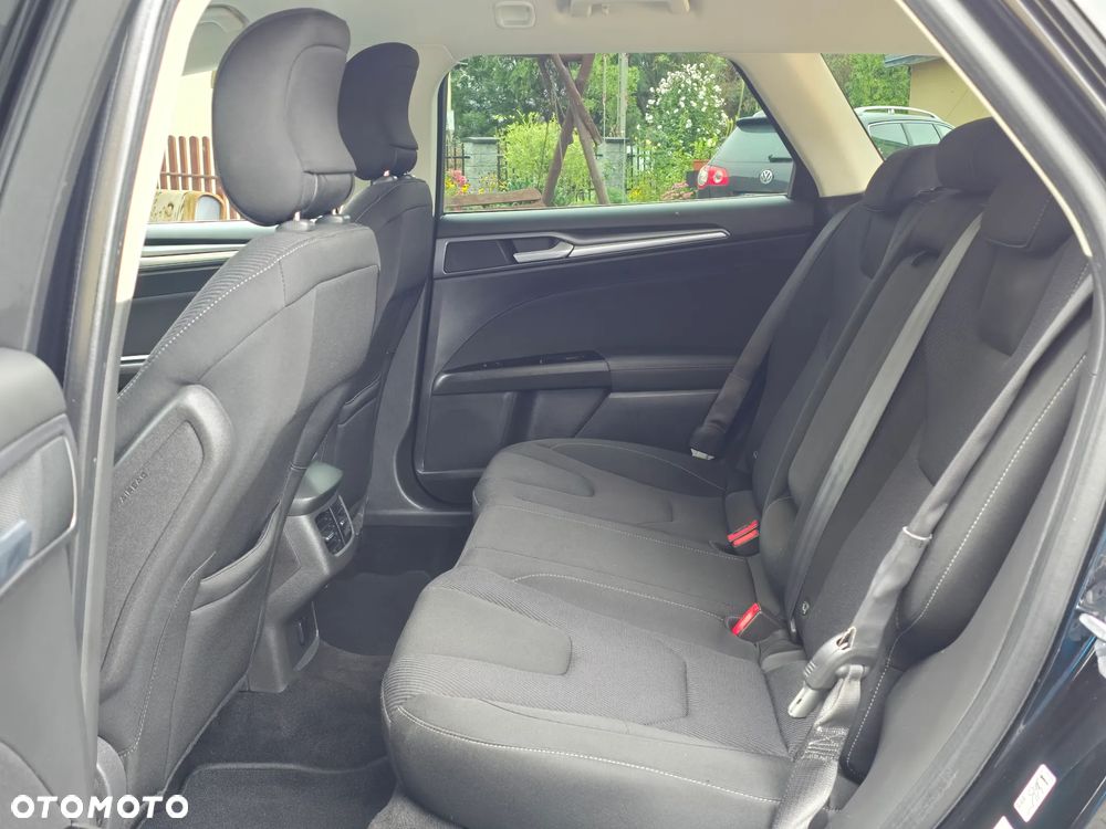 Ford Mondeo 2.0 EcoBoost Titanium S - 38