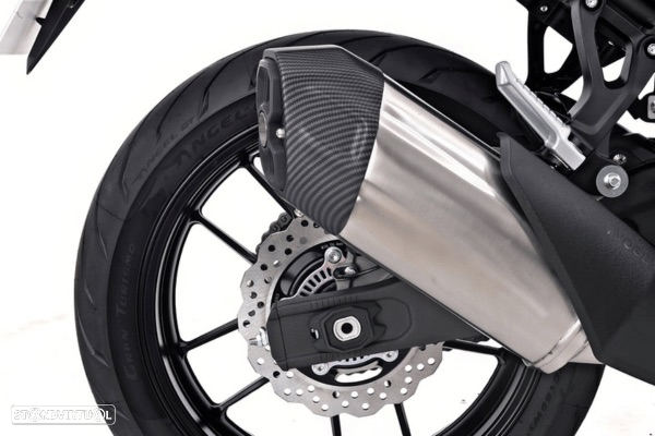 Voge 625 R - 8