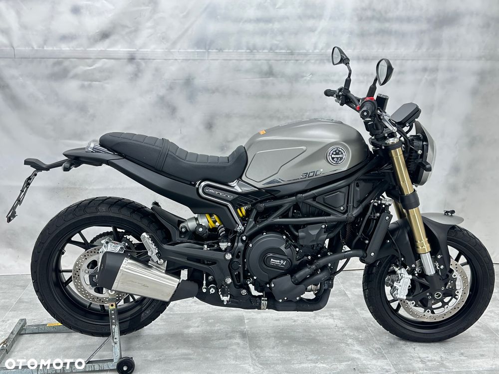 Benelli Leoncino - 9