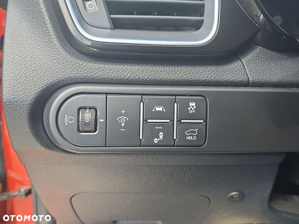 Kia XCeed - 22