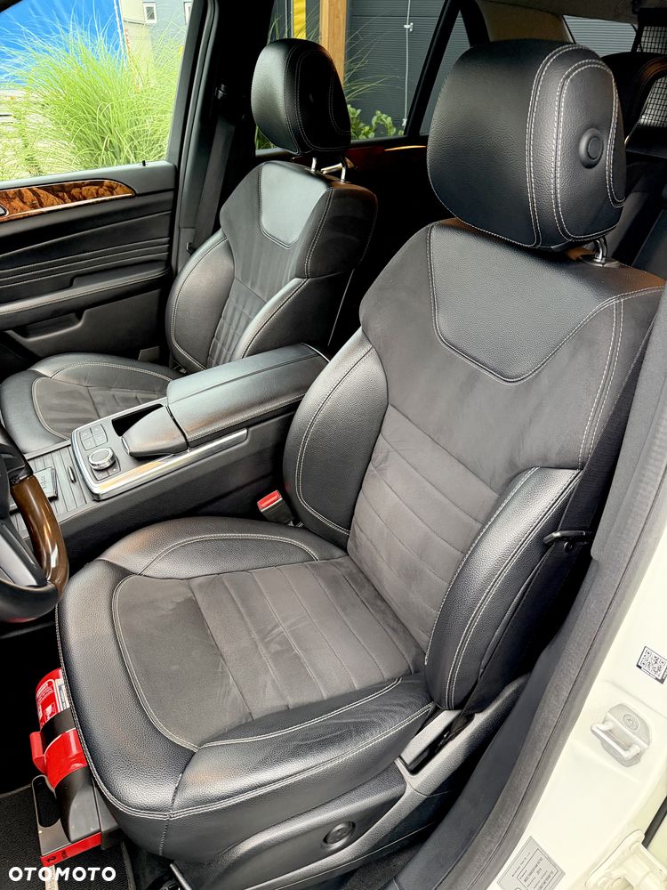 Mercedes-Benz ML - 15