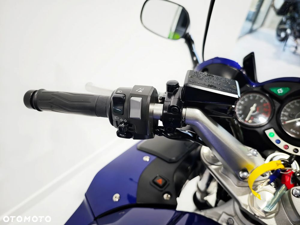 Yamaha FJR - 10