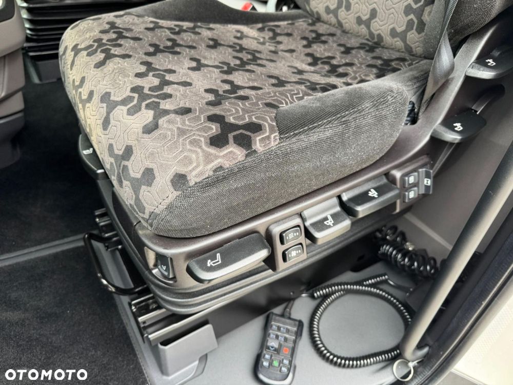 Scania S 460 A4x2EB - 26