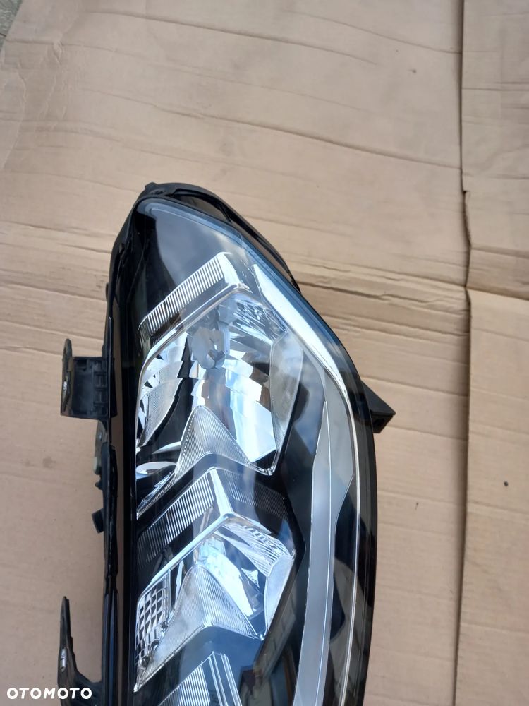 AUDI A1 82A LAMPA PRZEDNIA LEWA ZWYKŁA - 3