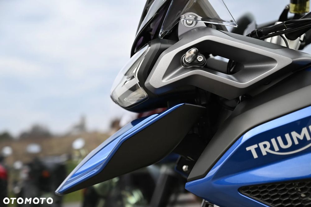 Triumph Tiger - 12