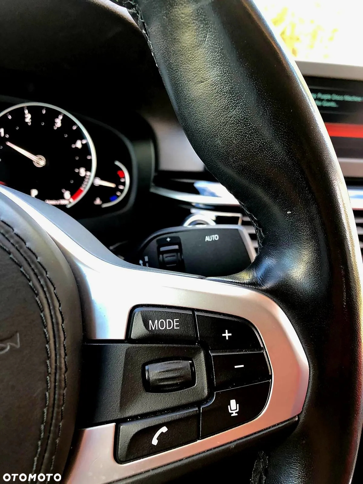 BMW Seria 5 520d Sport Line - 16