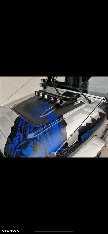 Jeep Wrangler 3.6 Unlim Black Edition II - 32