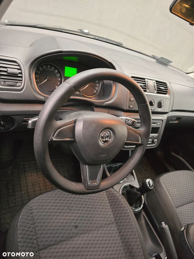 Skoda Fabia - 14