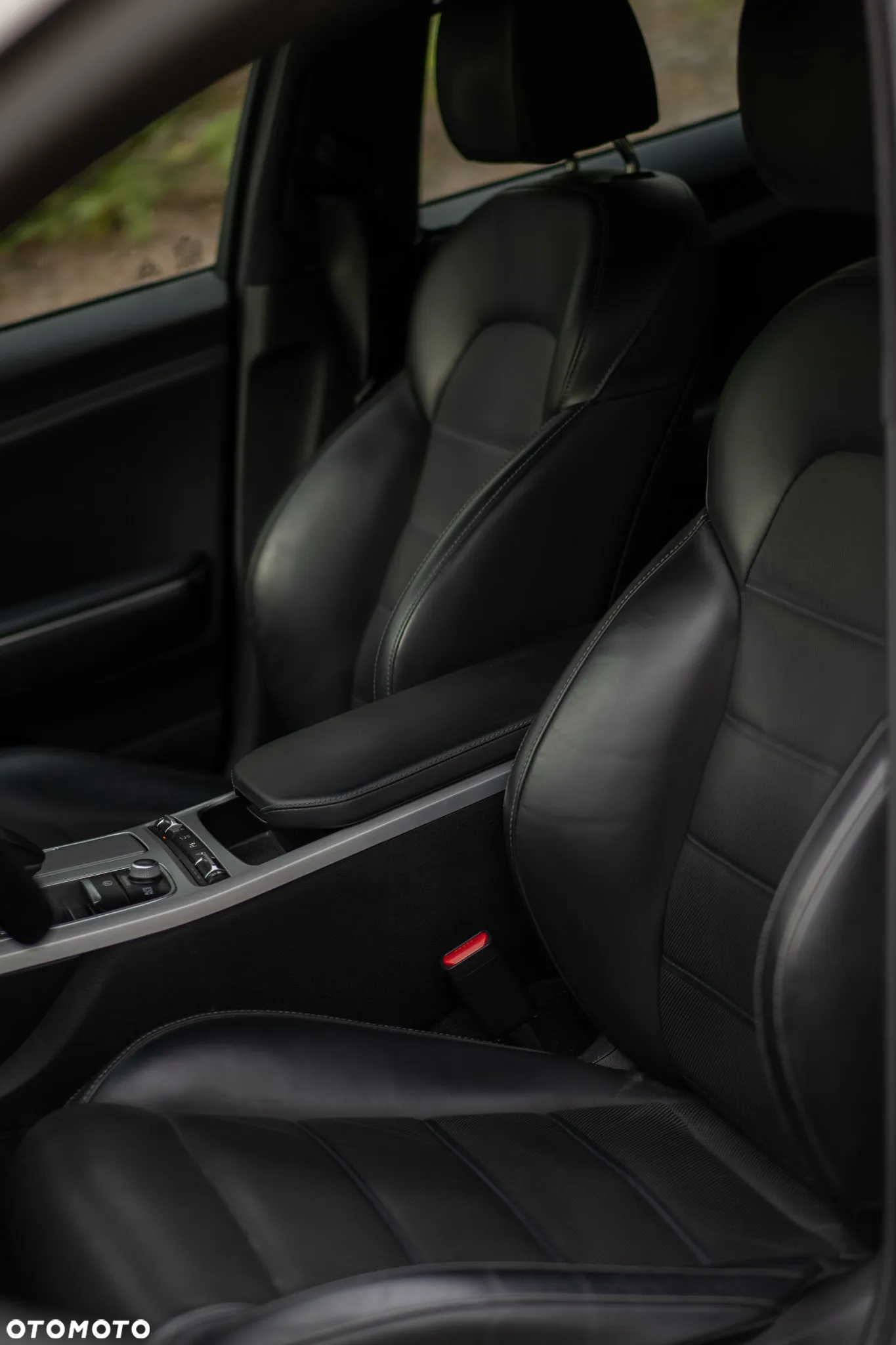 Kia Stinger 3.3 T-GDI V6 GT AWD - 10