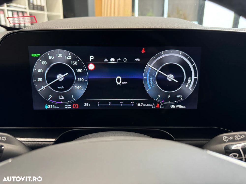 Kia Niro e-Niro 150 kW Vision - 13