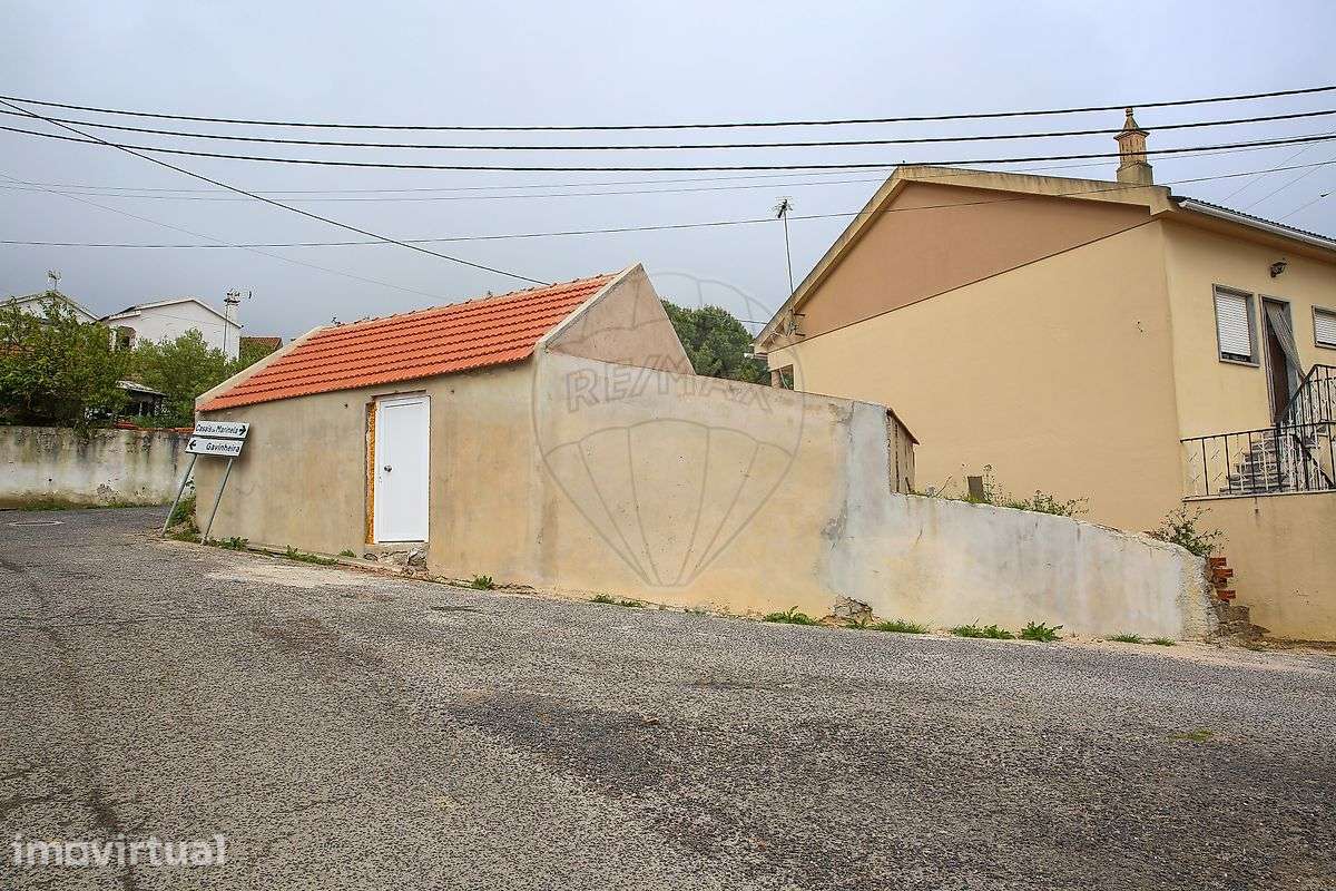 Moradia T1 para venda - Grande imagem: 2/15