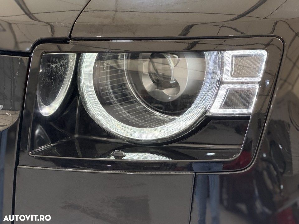 Land Rover Defender - 37