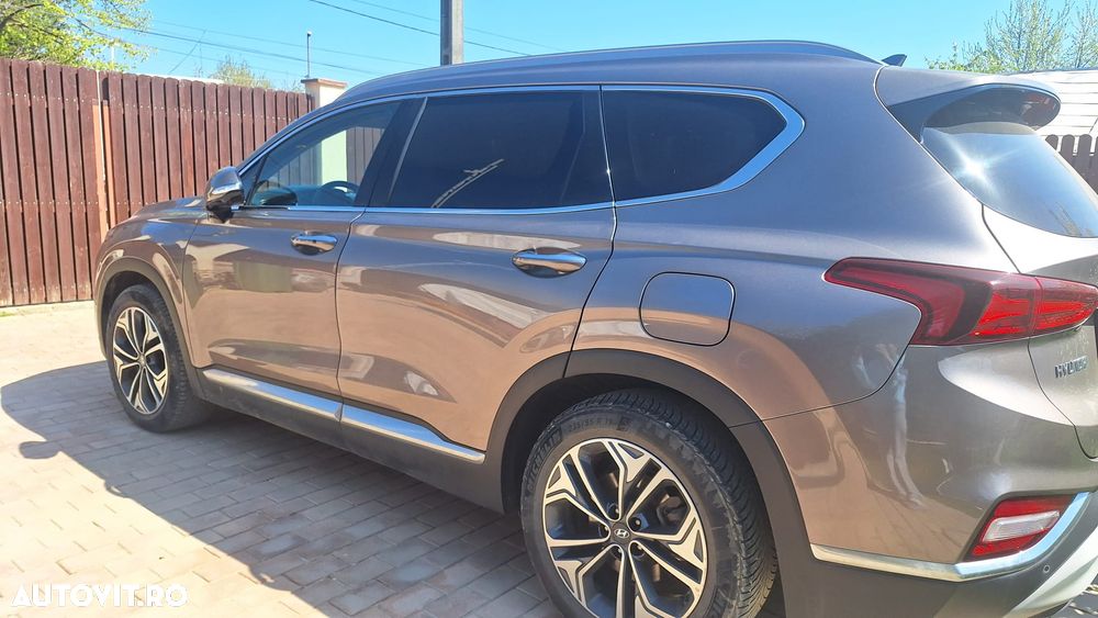 Hyundai Santa Fe 2.2 CRDi 4WD 8AT Luxury - 4