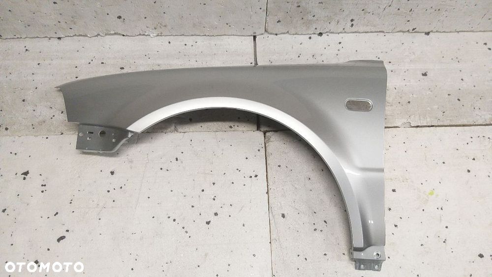 PASSAT B5 FL LIFT 00-03rok BŁOTNIK LEWY LUB PRAWY  LA7W CYNK. - 1