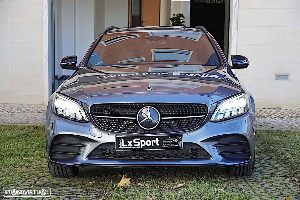 Mercedes-Benz C 300 de AMG Line - 4