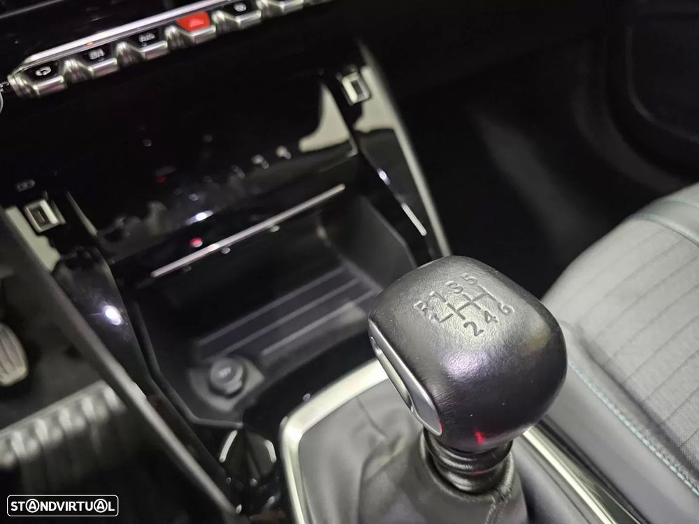 Peugeot 2008 1.5 BlueHDi Allure - 13