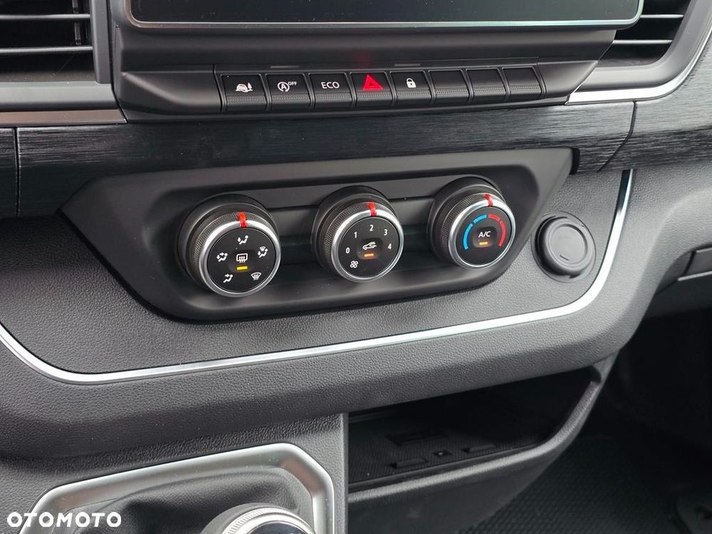 Renault Trafic Kombi 2.0 Blue dCi L2 Equilibre - 23