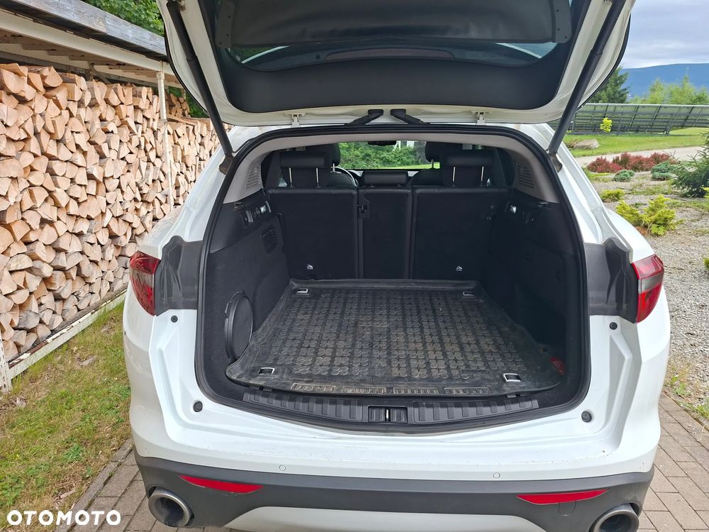 Alfa Romeo Stelvio 2.0 Turbo First Edition Q4 - 9
