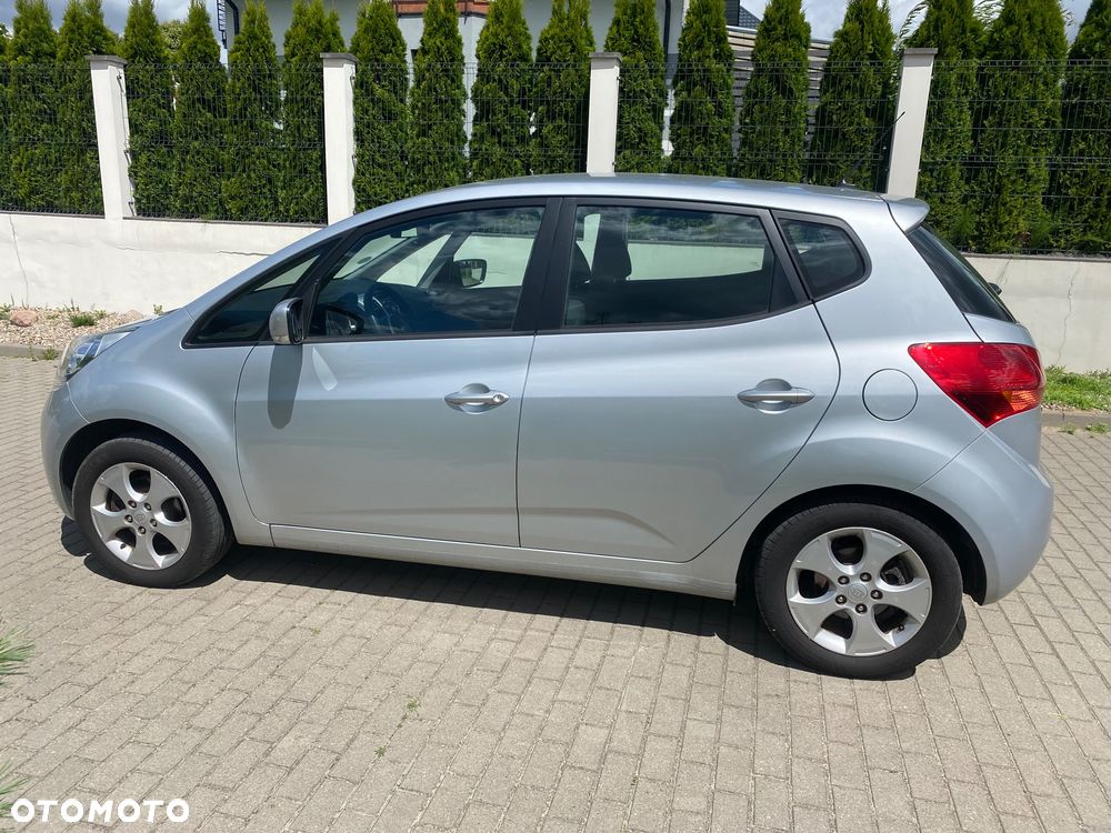 Kia Venga - 2